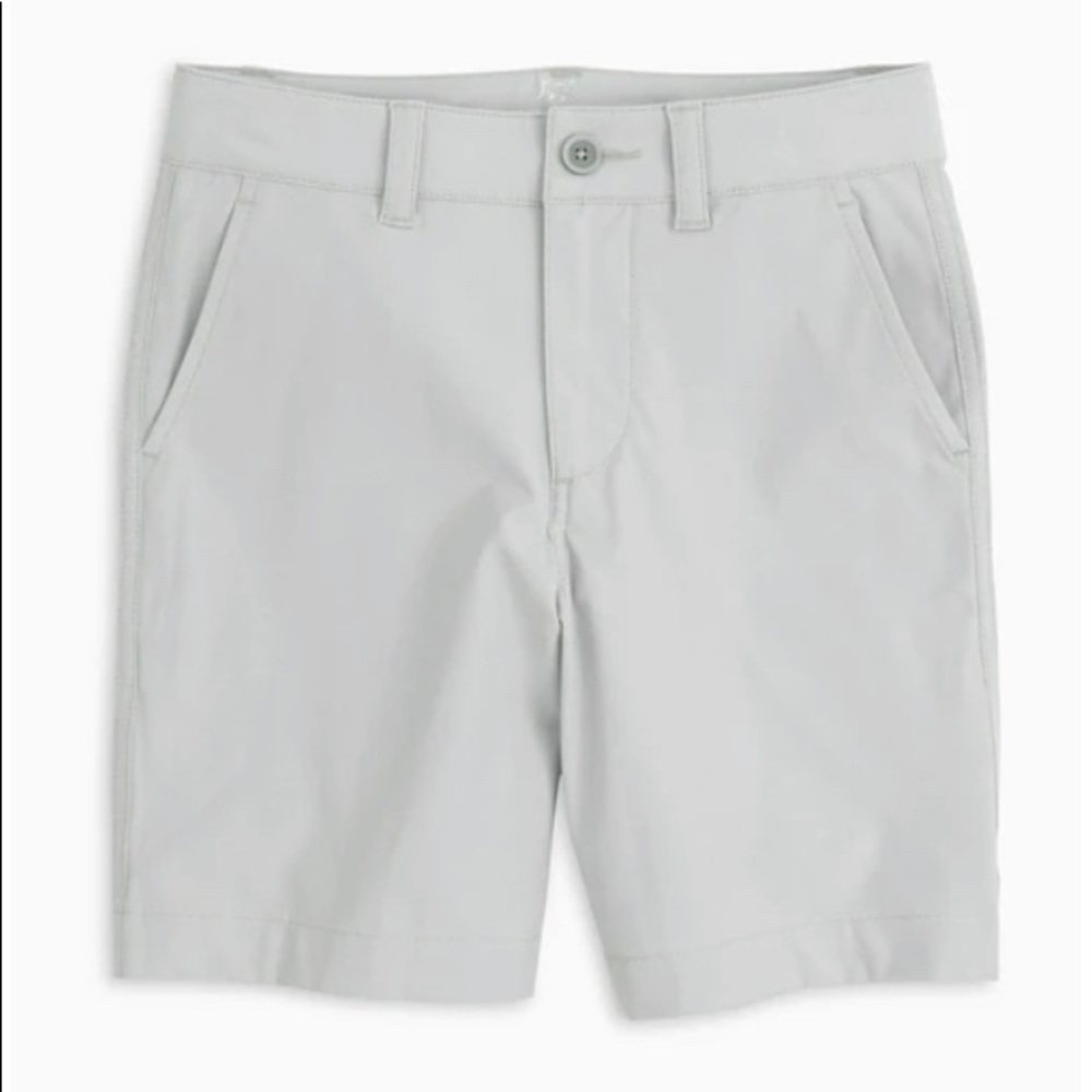 Southern Tide Boys performance T3 Gulf Shorts. Boys size 12. Seagull Grey